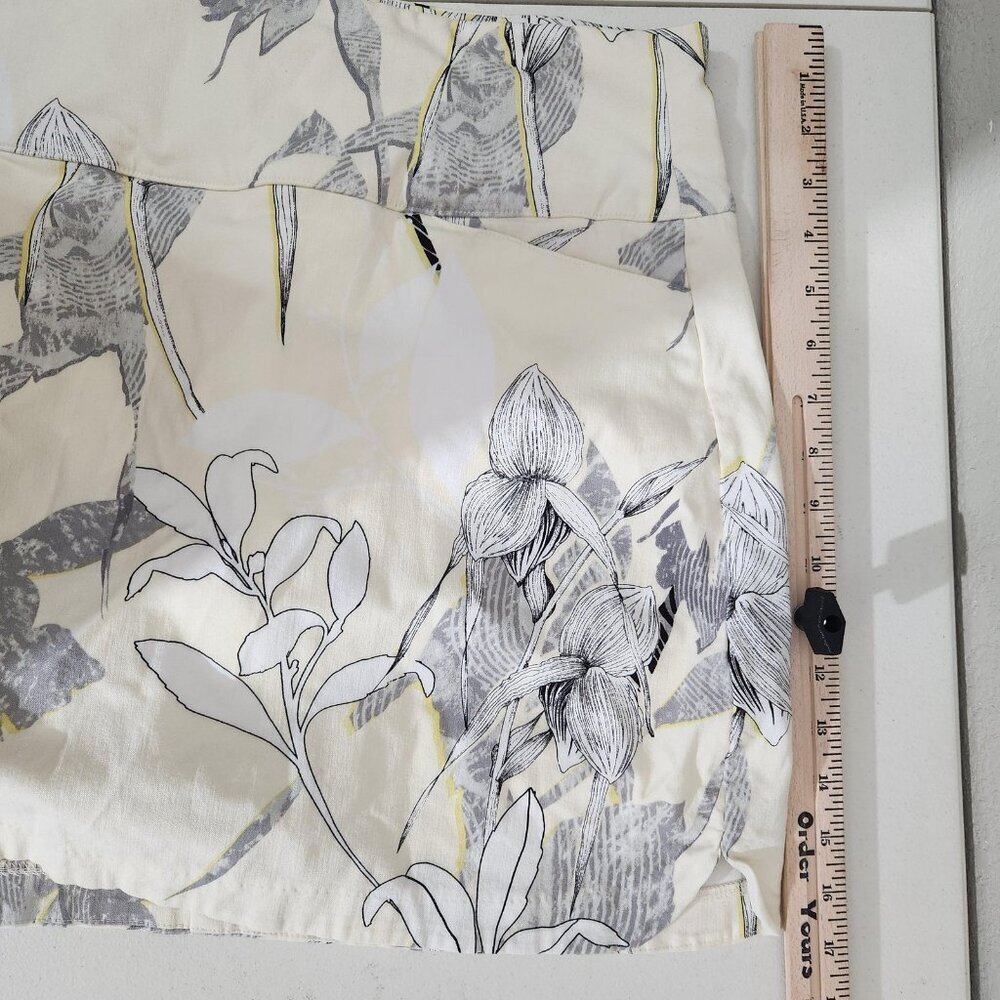 Lady Hagen Summer Skirt Skort Built-In Shorts Large Yellow Cream White Gr Floral - Picture 8 of 9